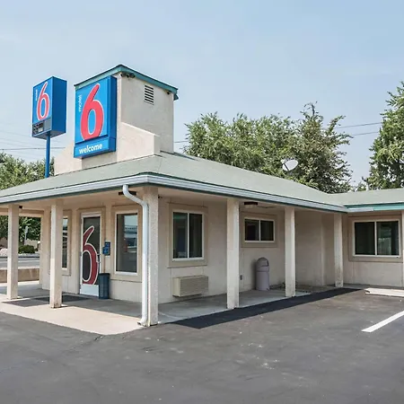 Motel 6-Fallon, Nv-3
