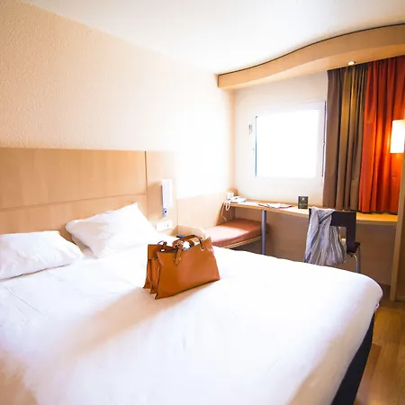 B&B Hotel Marseille La Valentine Porte D'Aubagne-3