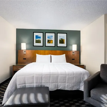 Mcm Elegante Suites (Adults Only)-2