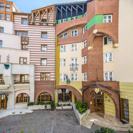 Corvin Hotel Budapest Sissi Wing-2