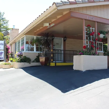 Carmel Hill Lodge-3
