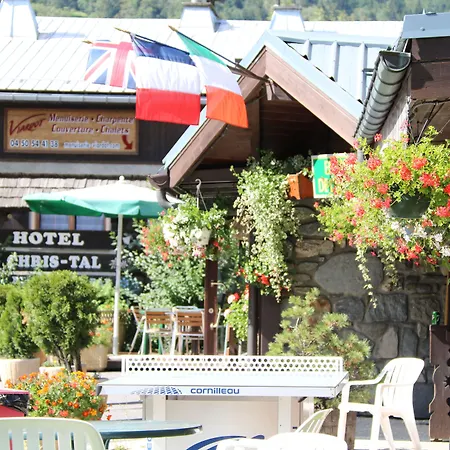 Chris-Tal Hotel-3