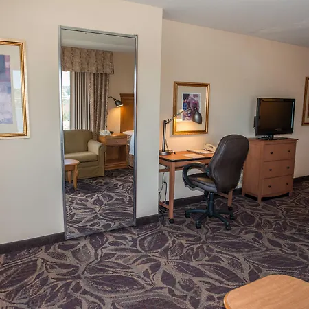Hampton Inn & Suites Bremerton-3
