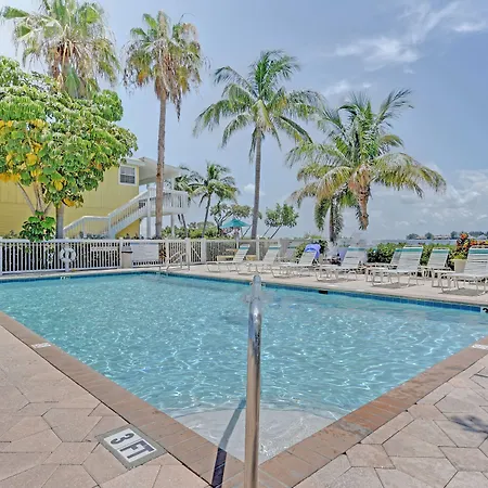 Tradewinds Resort By Resortquest-3