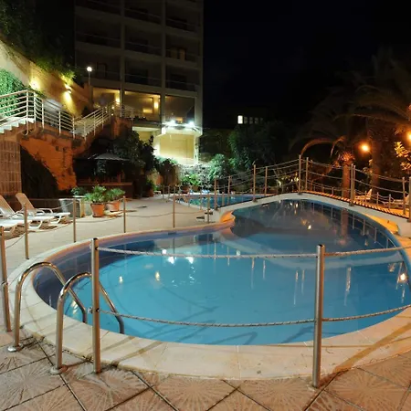 Hotel President-3