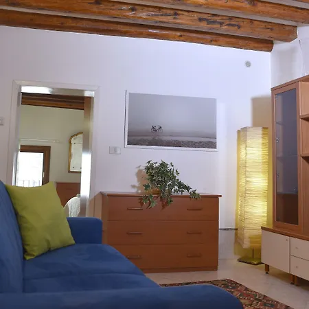 Al Portico Guest House-2