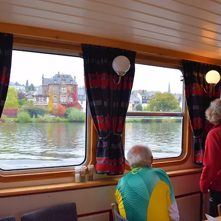 Hotelboat Allure-2