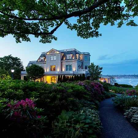 The Chanler At Cliff Walk-3