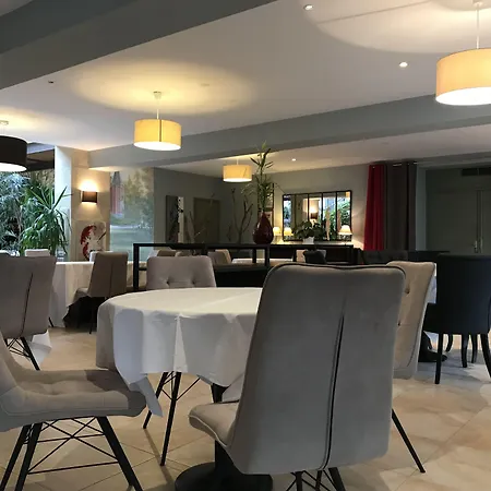 Le Pavillon du Château, Hôtel&SPA-3