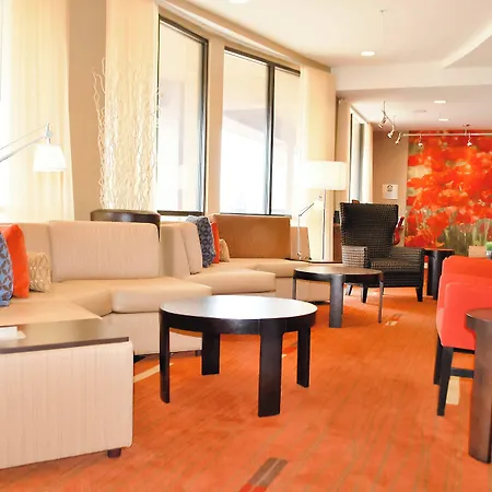 Courtyard By Marriott Salina-2