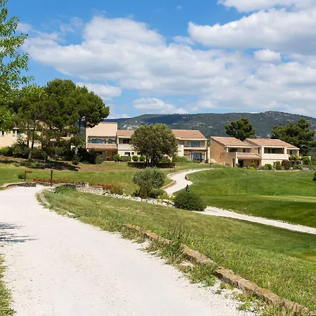 Madame Vacances Résidence Provence Country Club-3