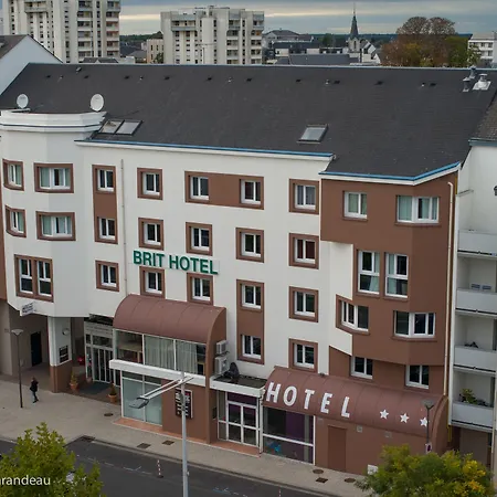 Brit Hotel Tours Sud – Le Cheops-2