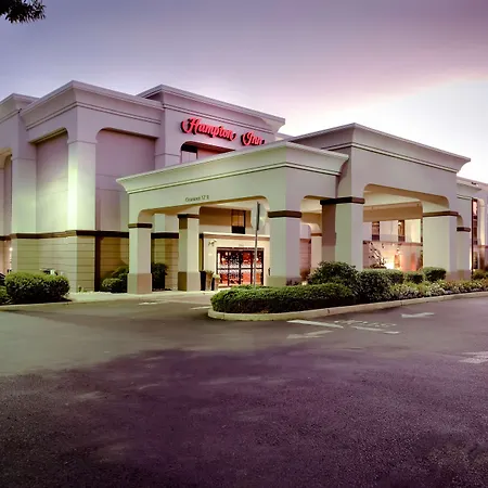 Hampton Inn East Windsor-3