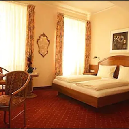 Hotel Schweizer Hof - Superior-3