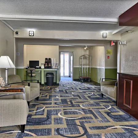 Super 8 By Wyndham Bangor-3