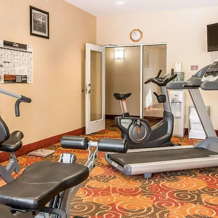 Quality Inn Near Interstate I94-2