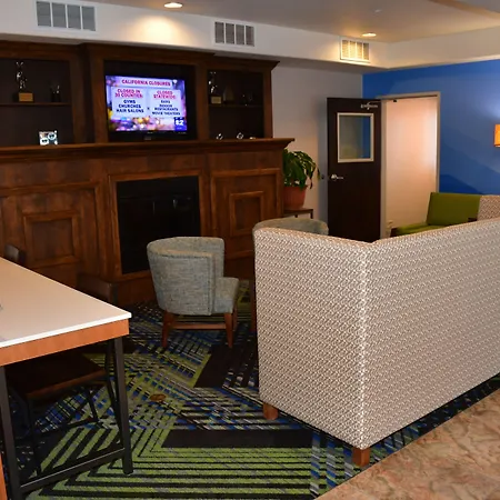 Holiday Inn Express & Suites Evanston By Ihg-2