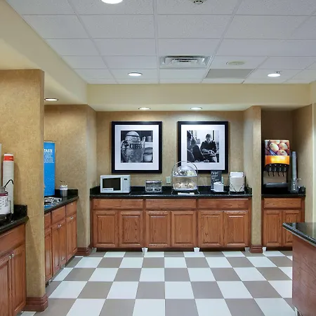 Hampton Inn And Suites-Brownsville-2