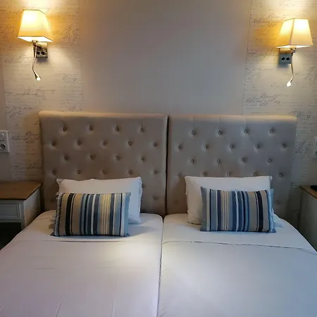 Cit'Hotel Logis Louise de Savoie-3