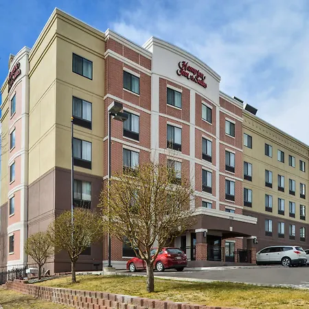 Hampton Inn & Suites Denver-Speer Boulevard-2