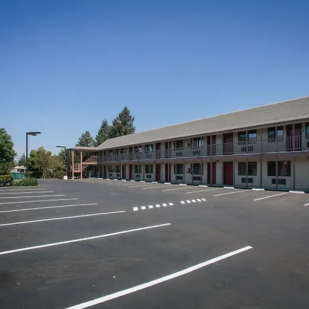 Alura Inn-3