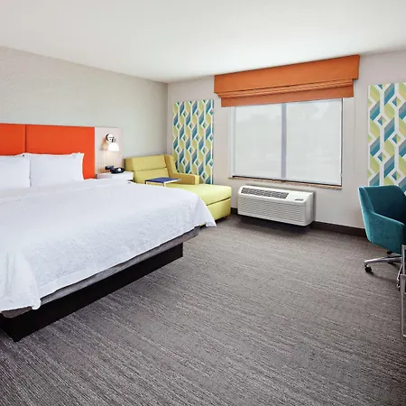 Hampton Inn & Suites Chino Hills-3