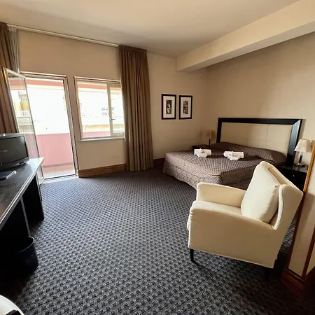 Hotel La Fenice-3