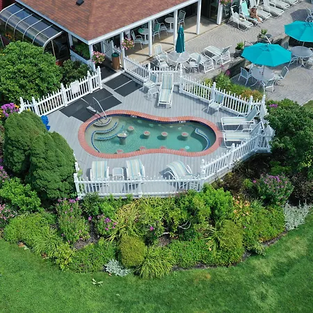 The Meadowmere Resort-2