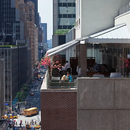 Doubletree By Hilton New York Midtown Fifth Ave-2
