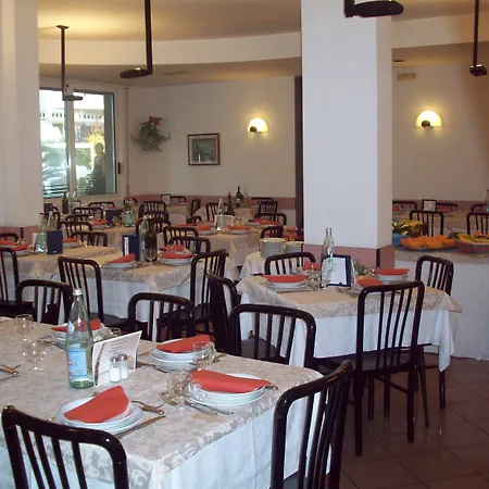 Hotel Des Bains-2