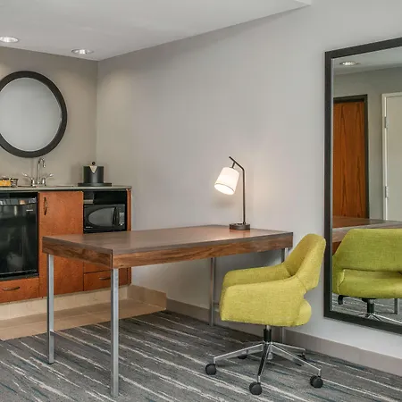 Hampton Inn & Suites Dallas-Allen-2