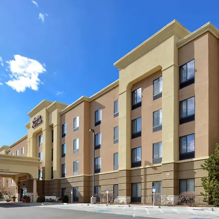 Hampton Inn & Suites - Coors Road-2