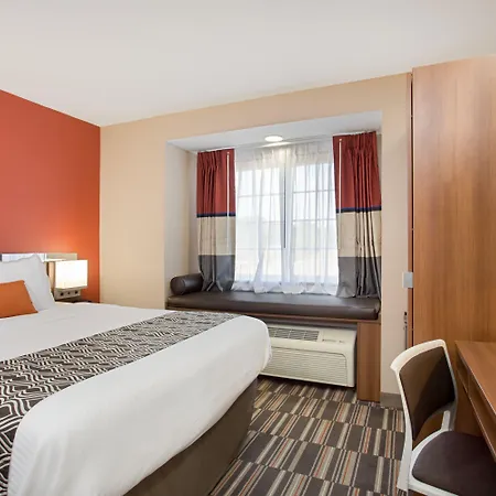 Microtel Inn & Suites By Wyndham Walterboro-3
