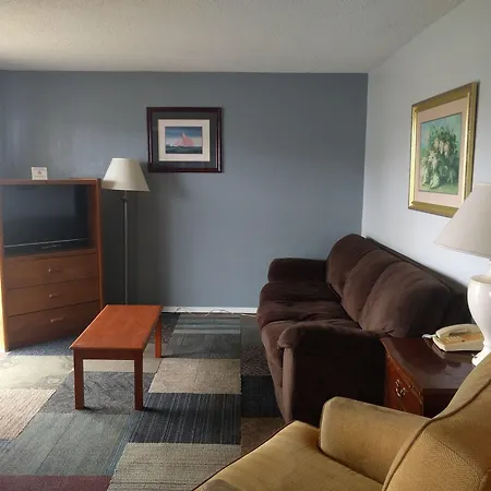 Ocean Shores Inn & Suites-3