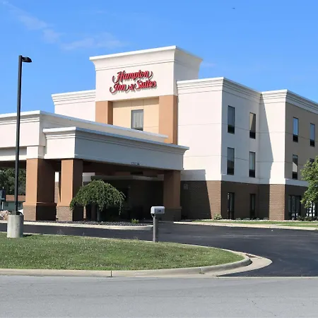 Hampton Inn & Suites Fremont-3