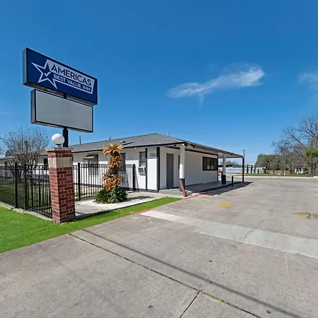 Americas Best Value Inn San Antonio Downtown Riverwalk-3