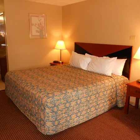 Mcclellan Inn-3