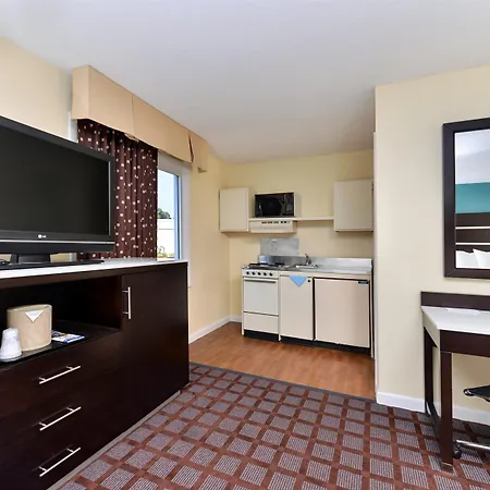 Americas Best Value Inn New London Mystic-3
