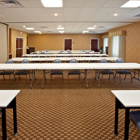 Holiday Inn Express Hotel & Suites Frankfort By Ihg-3