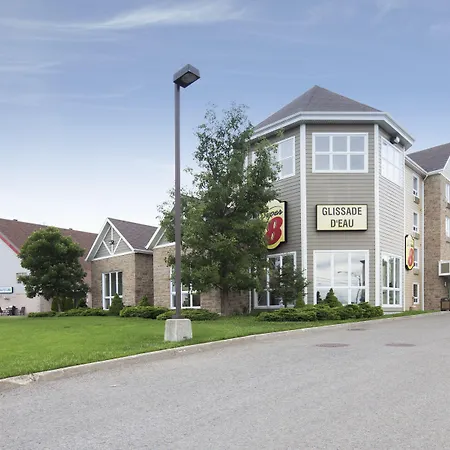 Super 8 By Wyndham Quebec City-3