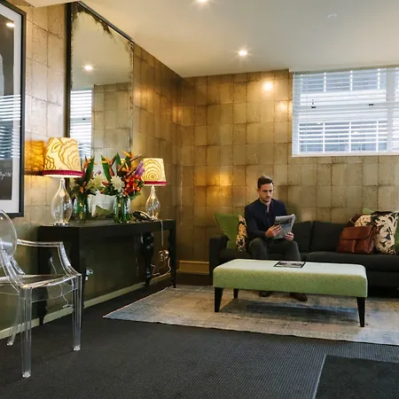 Gilmer Apartment Hotel-3