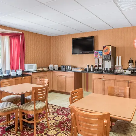 Howard Johnson By Wyndham Hershey-2