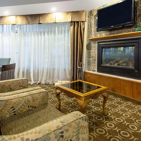 Days Inn By Wyndham Petoskey-3