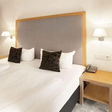 Townhouse Hotel-3