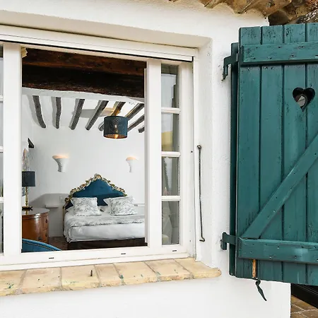 Le Hameau-2