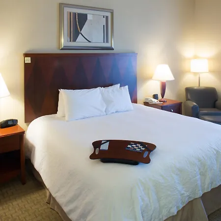 Hampton Inn Lewisburg-3