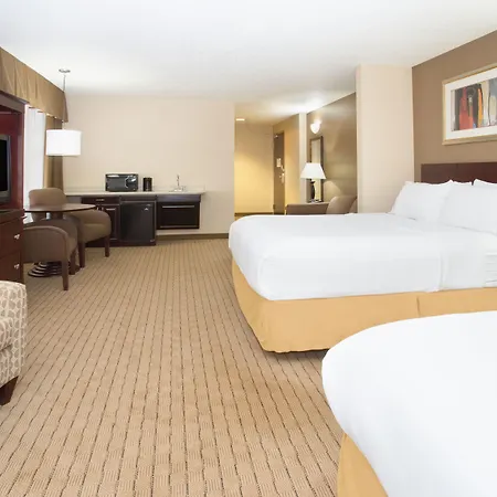 Holiday Inn Express Hotel & Suites Minot South By Ihg-2