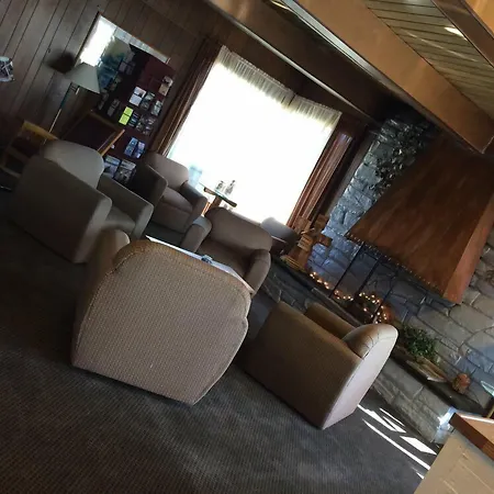 Blue Coast Inn & Suites-3