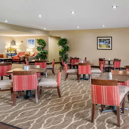 Comfort Suites Dayton-Wright Patterson-3