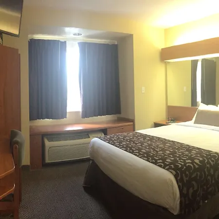 Microtel Inn & Suites Beckley East-2